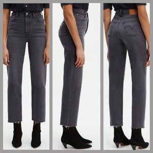 Levi’s Ribcage Straight Ankle Jeans High Waist Raw Hem Button Fly Black Wash 29